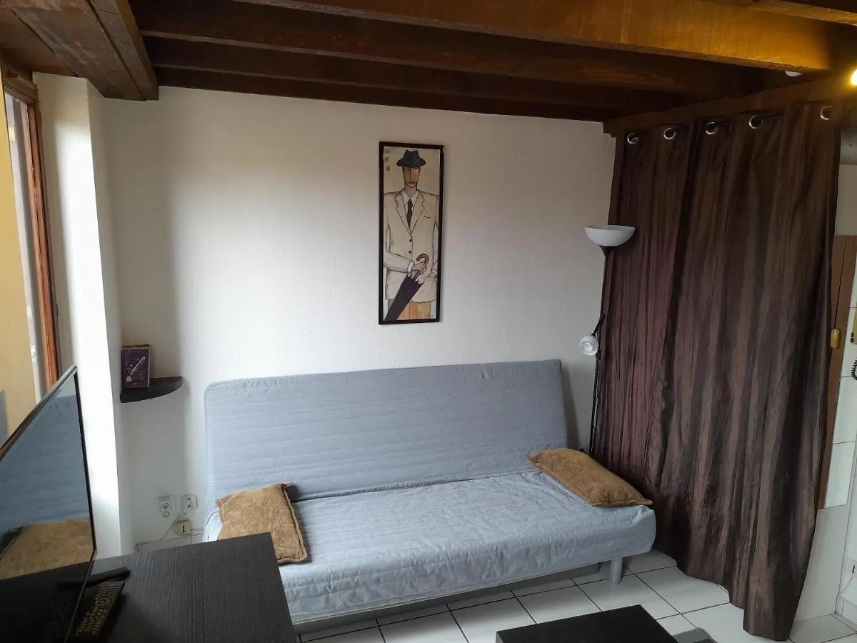 Studio proche gare SNCF Matabiau et médiathèque • à deux pas des allées Jean Jaurès Toulouse Apartamento